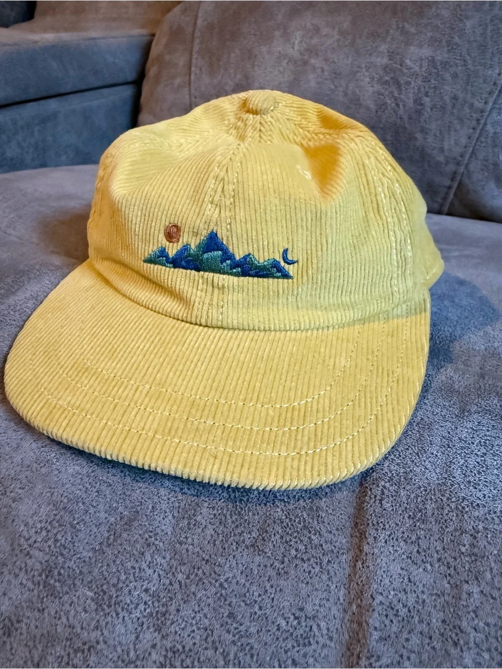 Patagonia Corduroy Snapback Hat Spirited Seasons Cap Skyline - Surfboard Yellow - Picture 2 of 4